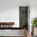 Apartment In With Wifi Klek